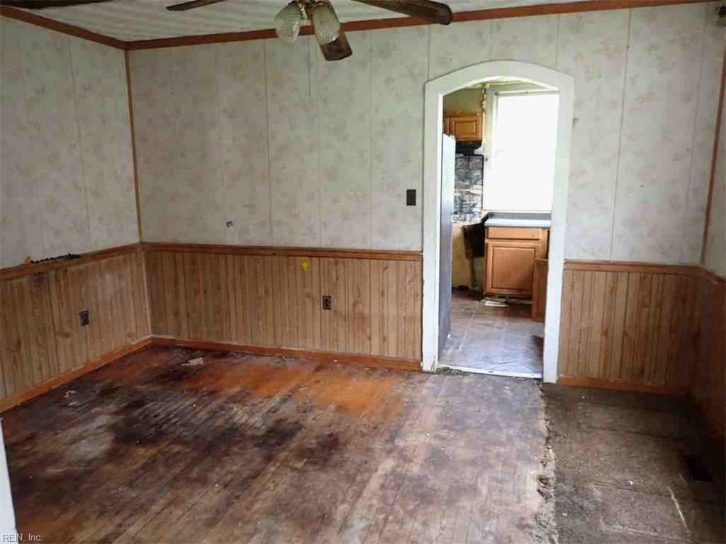 1309 Hoover AVE