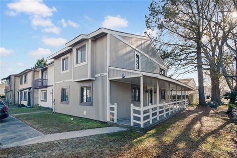 4184 Thistle CIR Virginia Beach VA 23462