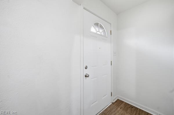 1013 Hunting Hill LN