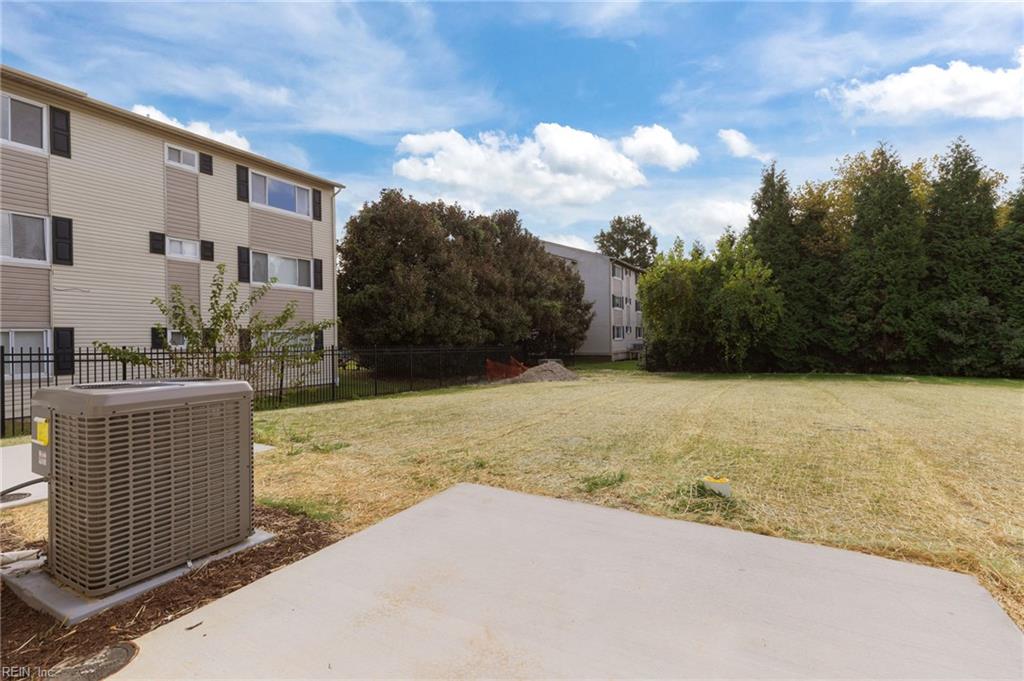 1241 Old Virginia Beach RD B