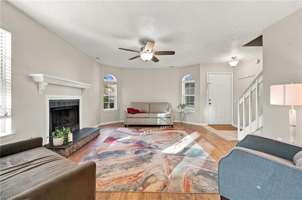 5013 Bardith CIR