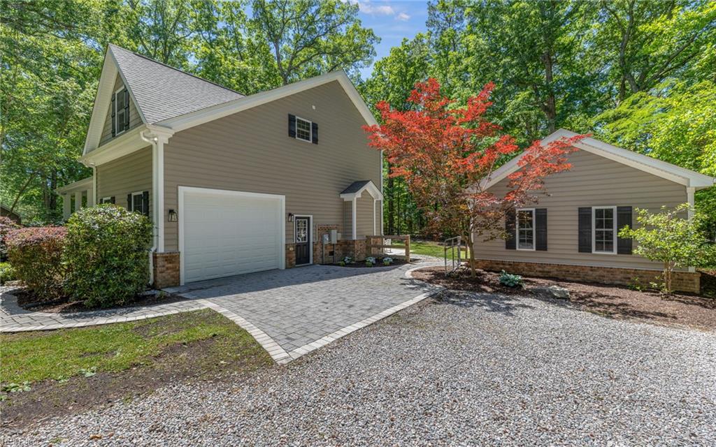 928 Hurds RD