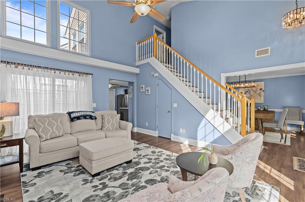 1457 Pebblebrook WAY