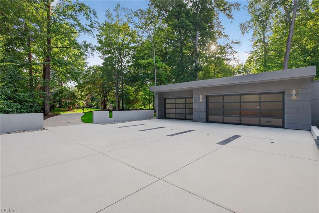 132 Jeffersons Hundred