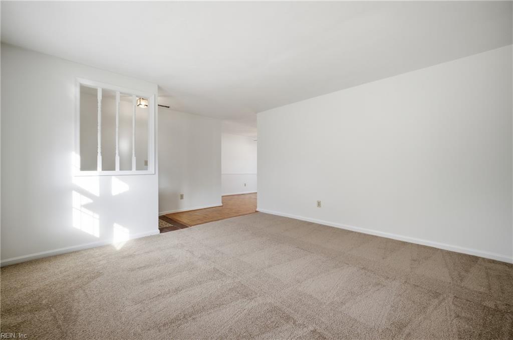 3849 Croonenbergh WAY