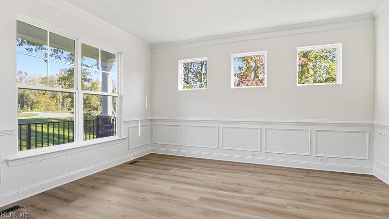 303 Warwick XING