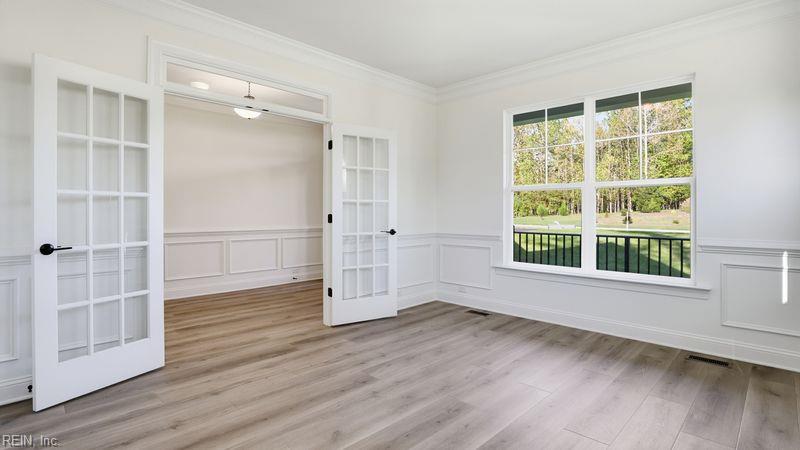 303 Warwick XING