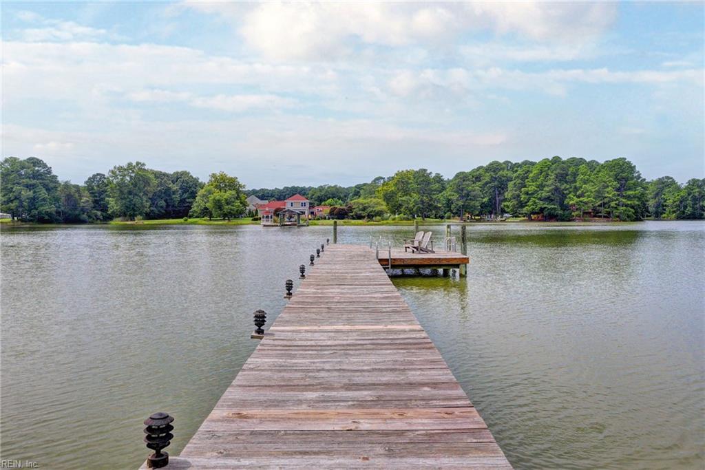 427 Weston RD