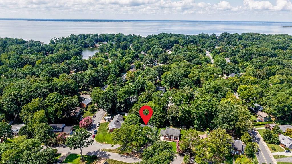127 James Landing RD