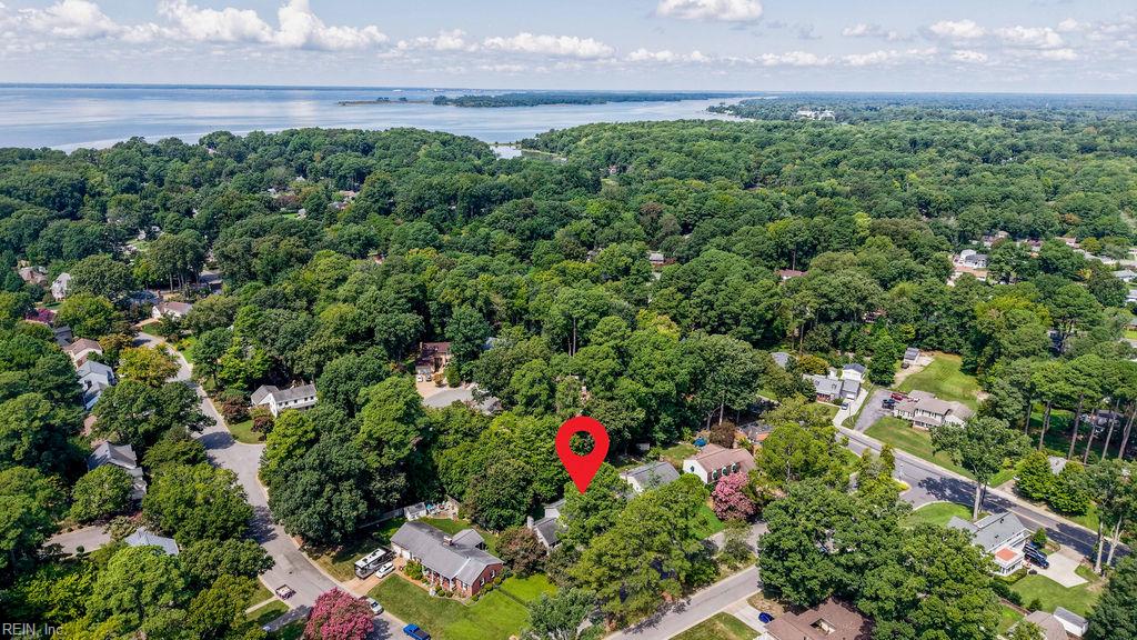 127 James Landing RD