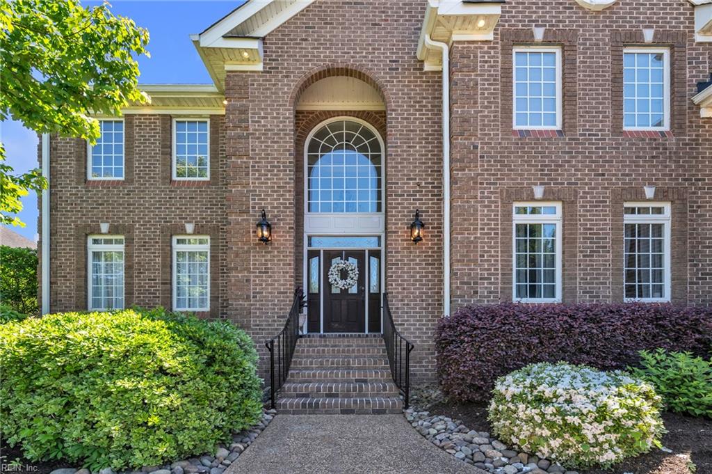 1301 Simon DR