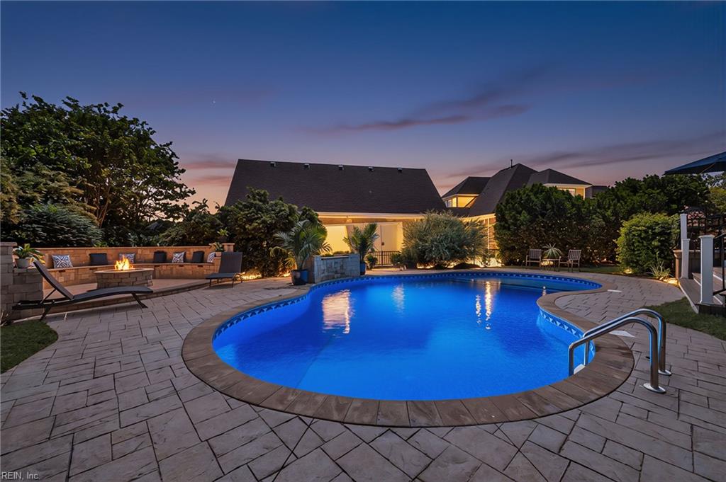 1301 Simon DR