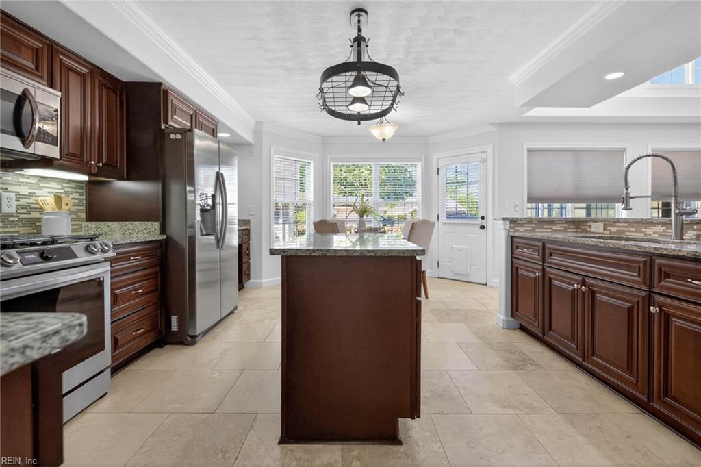 2605 Arabian DR