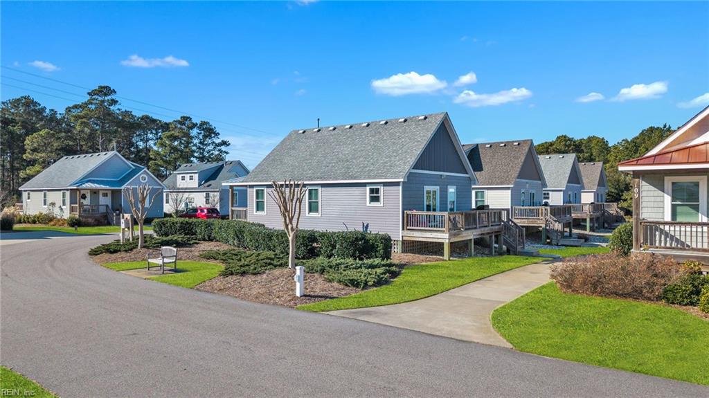 107 Masters DR