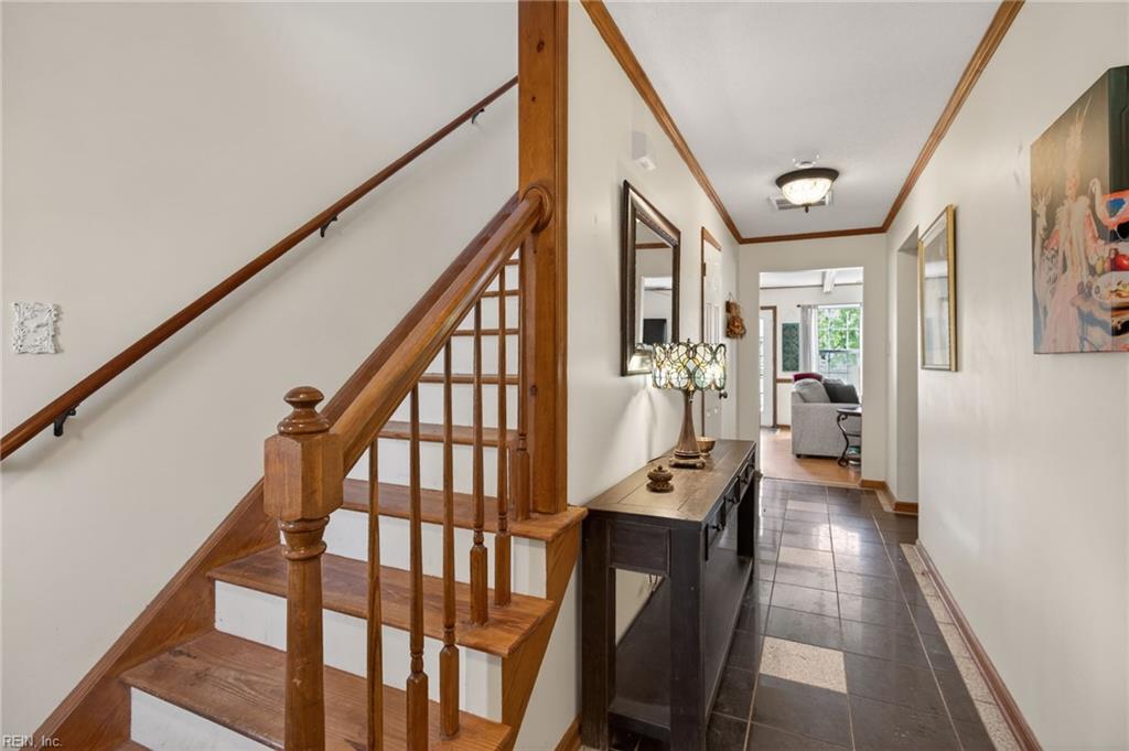 1889 Clifton Bridge DR