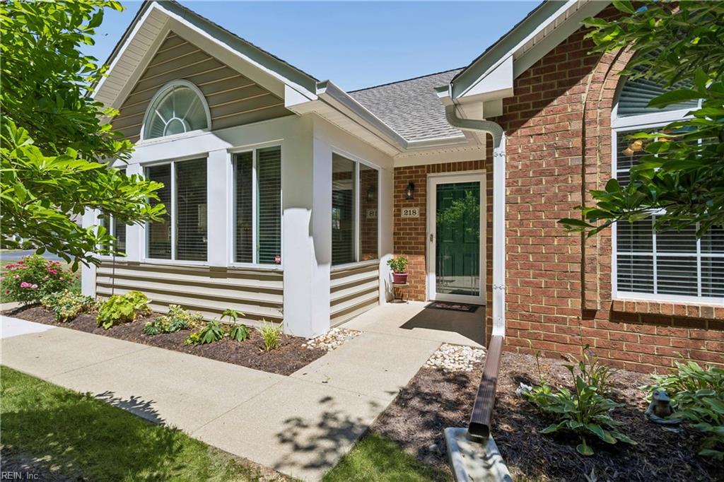 218 Rainbrook WAY