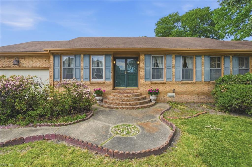 4852 Graystone CT