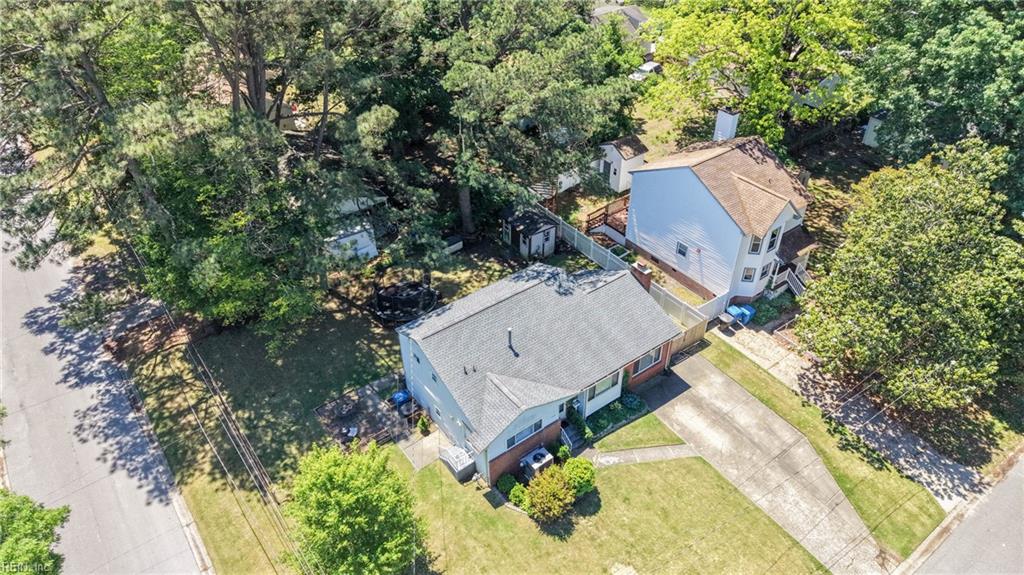 5009 Jeanne ST