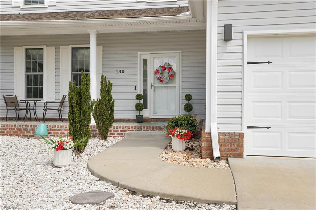 130 Jaclyn DR