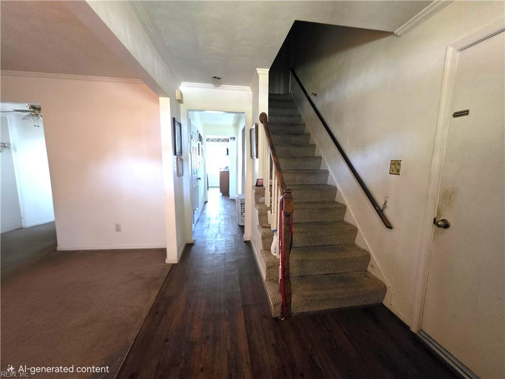 1044 Creekview Ridge CT