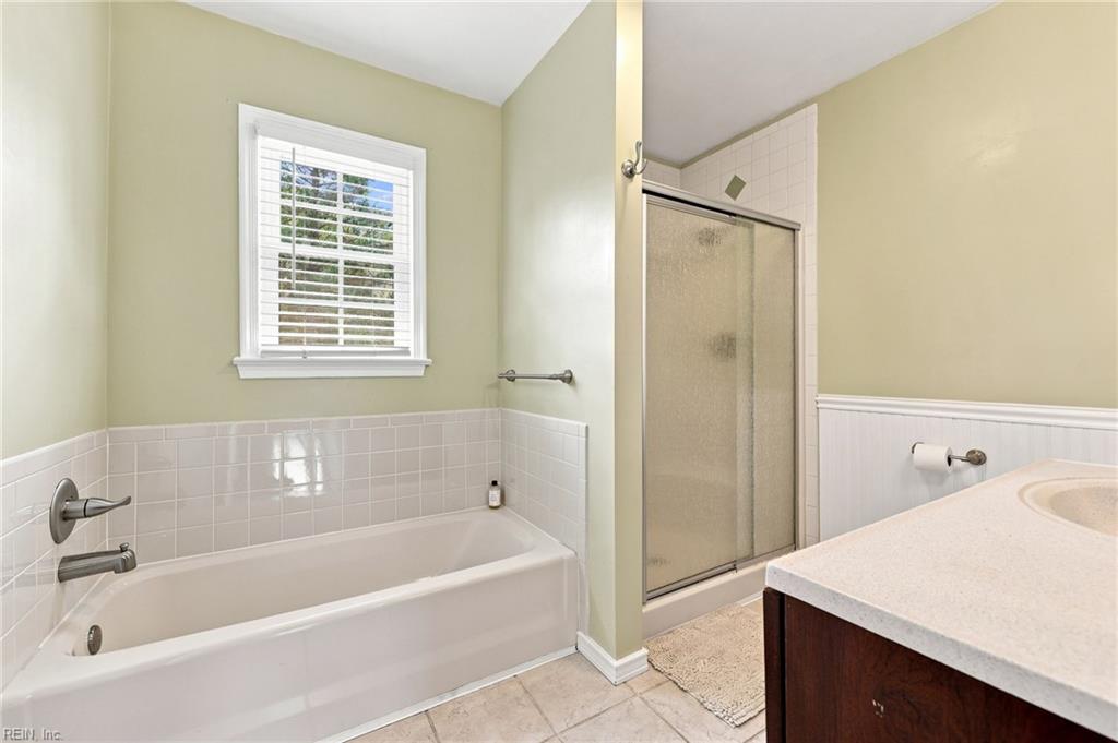 2205 Sleeper CT