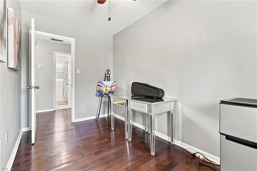 2205 Sleeper CT