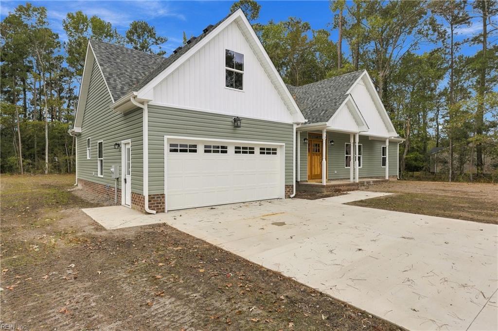 418 Neck RD