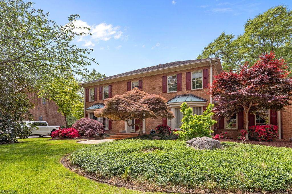 3012 Golden Hind RD