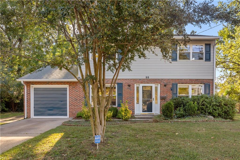99 Fort Worth ST