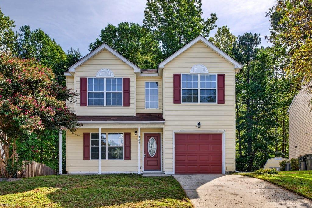 121 Sheppard DR