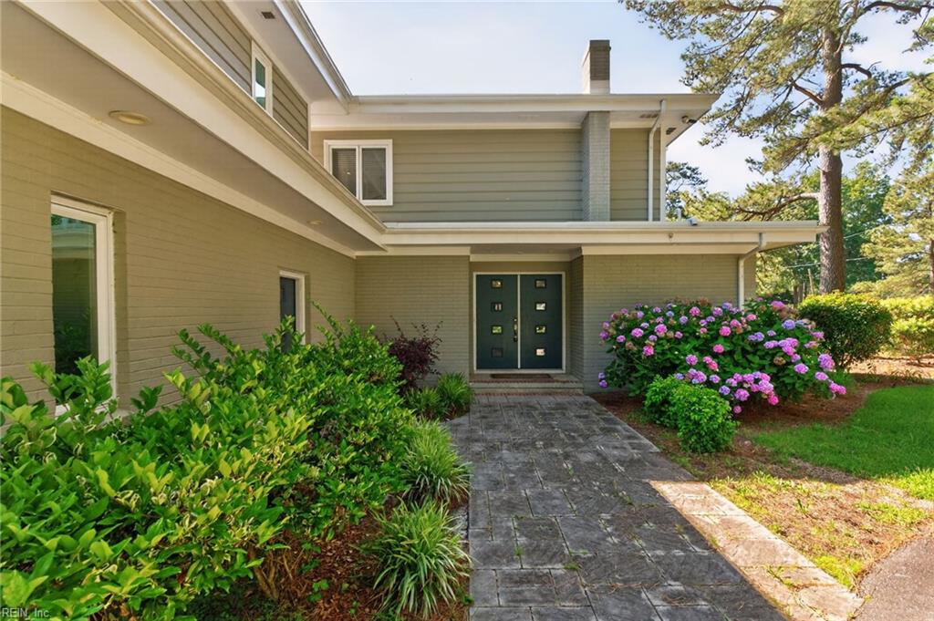 800 Oriole DR