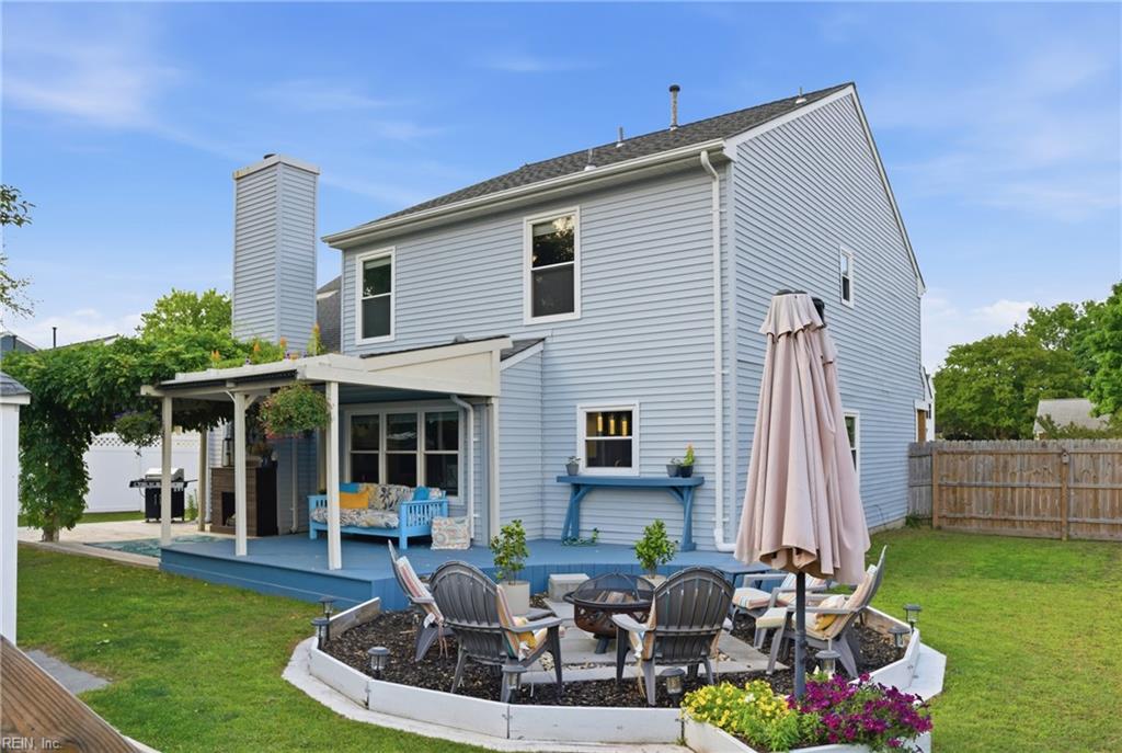 1241 Mozart DR