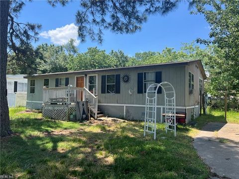 1305 Blue Jay DR Virginia Beach VA 23453