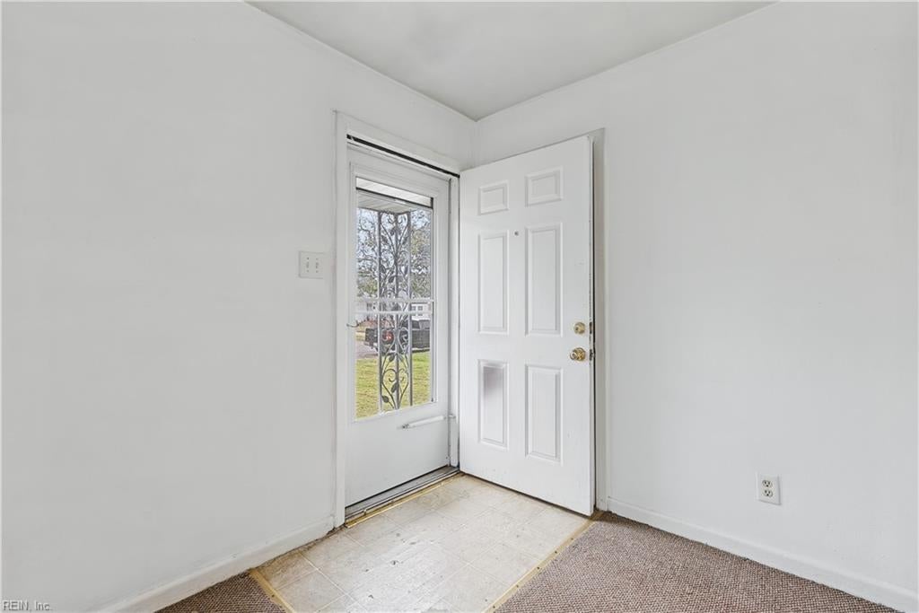 403 Dwight DR