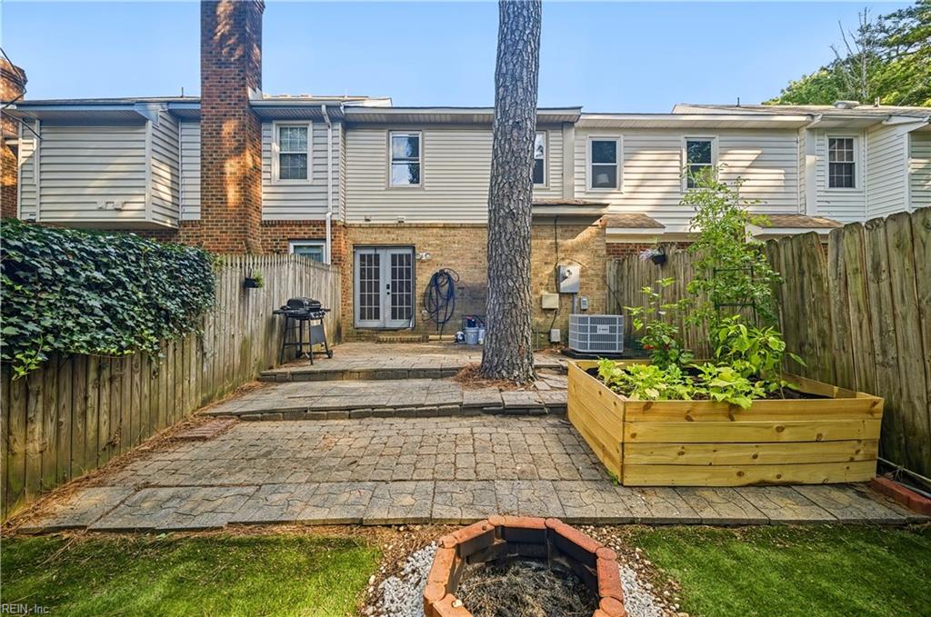 1805 Sechrist CT