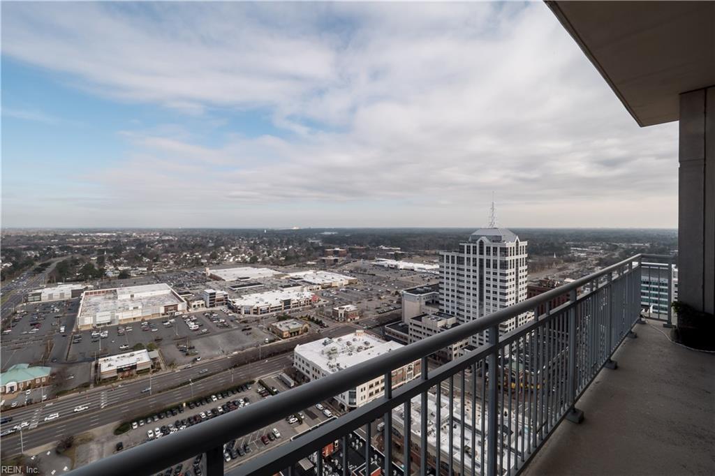 4545 Commerce DR 3206