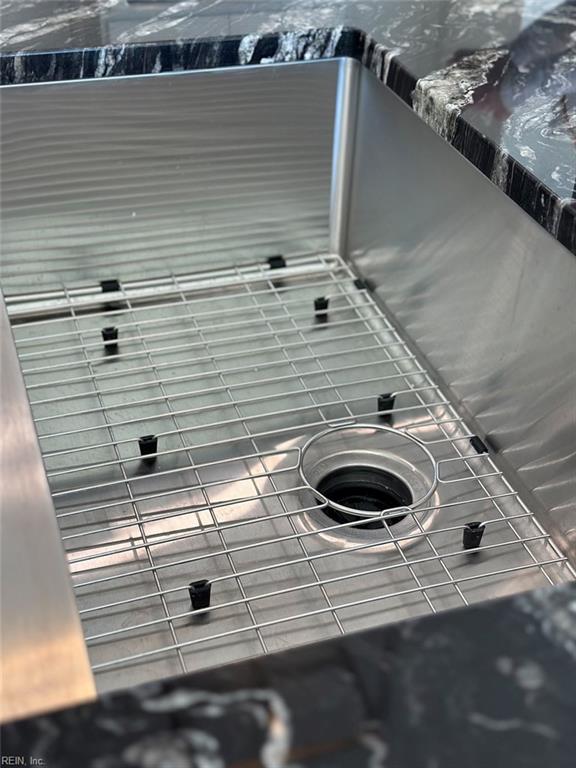 107 William Storrs RD