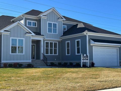 107 William Storrs RD Yorktown VA 23693