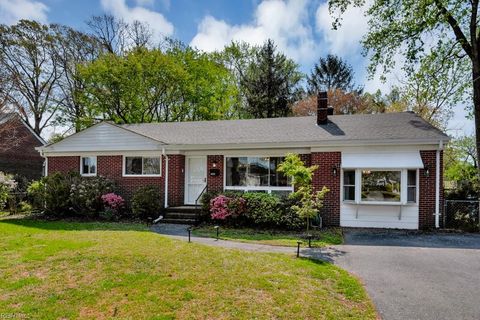 4813 Tulip DR Virginia Beach VA 23455