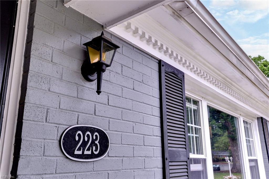223 Shadywood DR