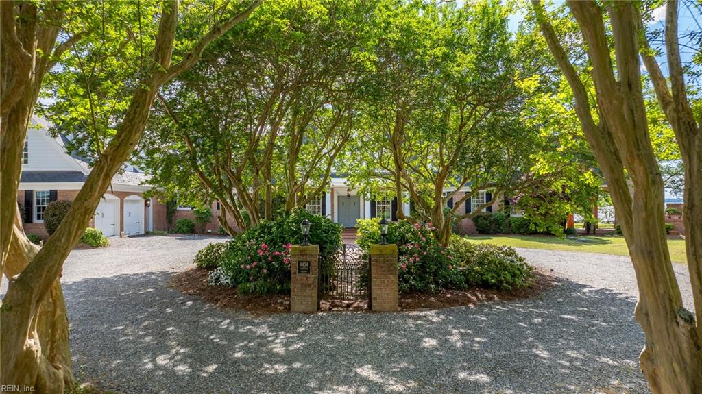 6454 Carmines Island LN