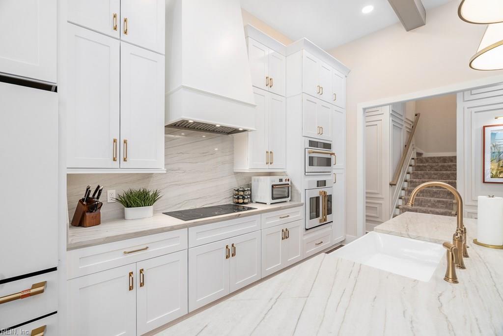 2 Moon CT