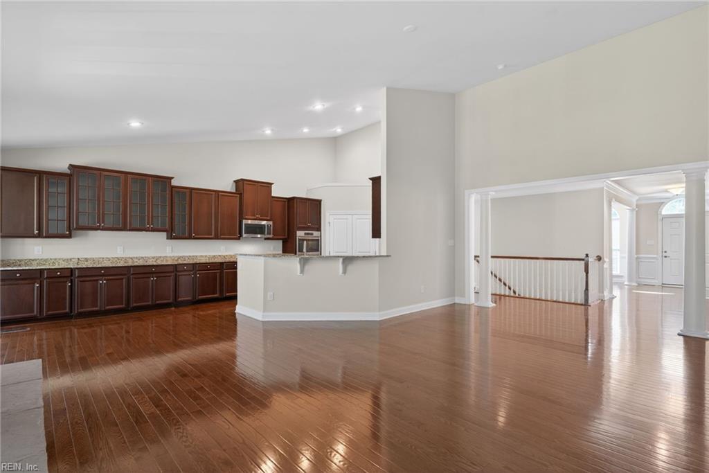 4301 Oak Tree Lane