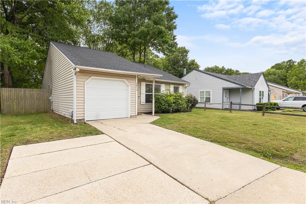 3813 Broadleaf Ct