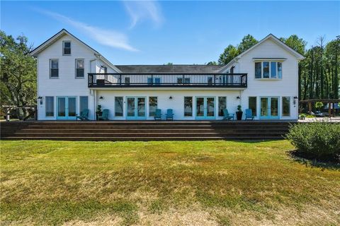 522 Felton RD Deltaville VA 23043