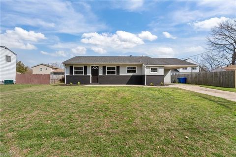 404 Pelican LN Virginia Beach VA 23452