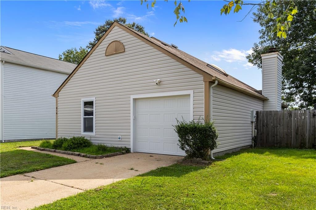 816 Chimney Hill PW