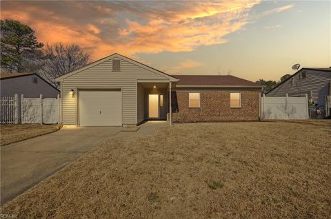 2932 Fetsch PL Virginia Beach VA 23453