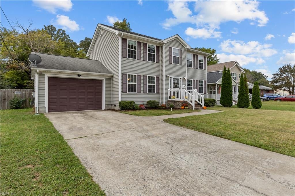 653 Bell ST