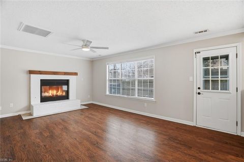 1609 Solway CT Virginia Beach VA 23454